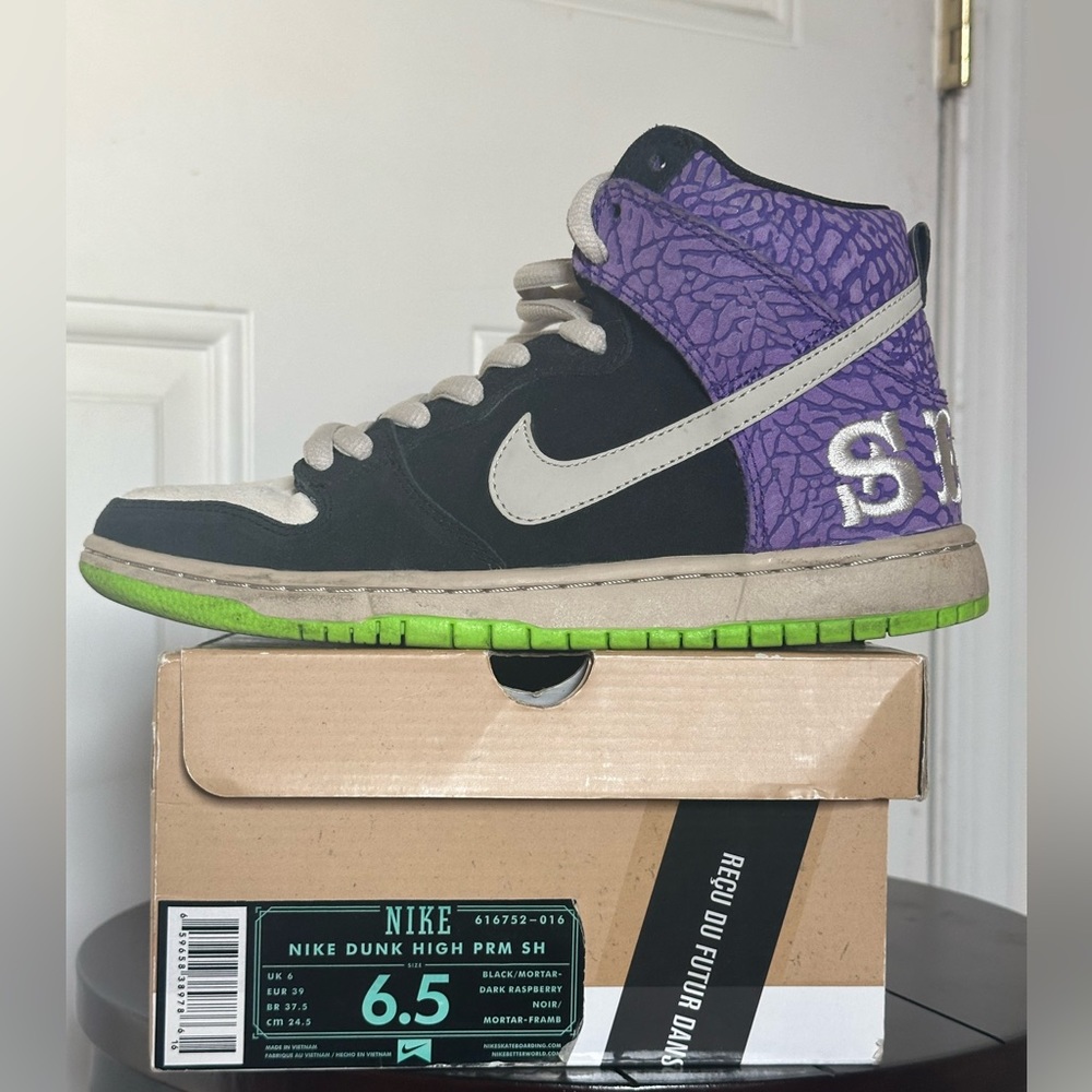 Nike Dunk High PRM Send Help 2